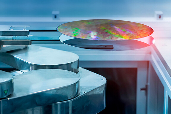 חיישנים קיבולים עם רזולוציית פיקומטר